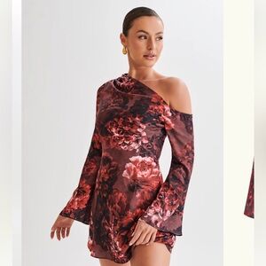Meshki floral mini dress NWT